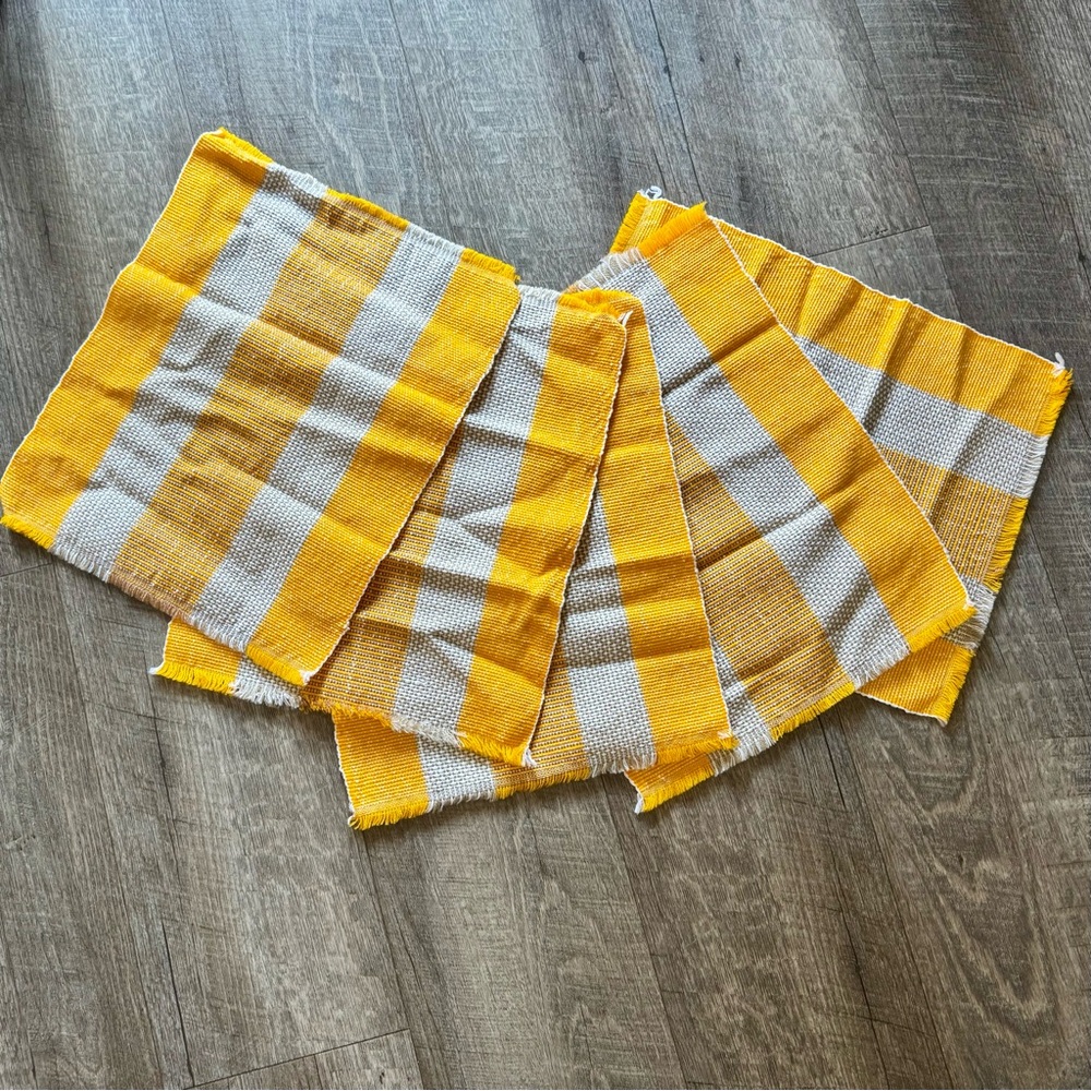 5 Pcs Yellow and White Striped With Fringe Table Placemats 11 1/2” x 14”